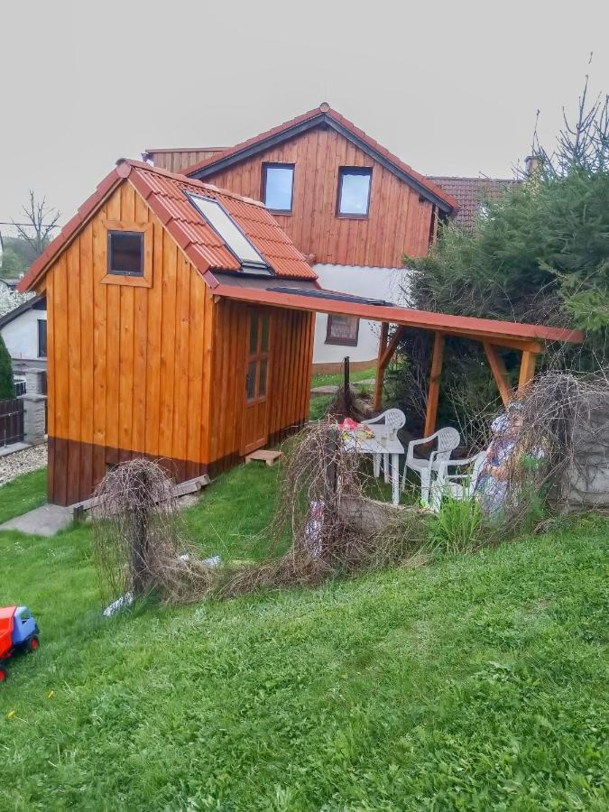 Apartman V Pensionu U Holzaepfelu Červený Kostelec Kültér fotó