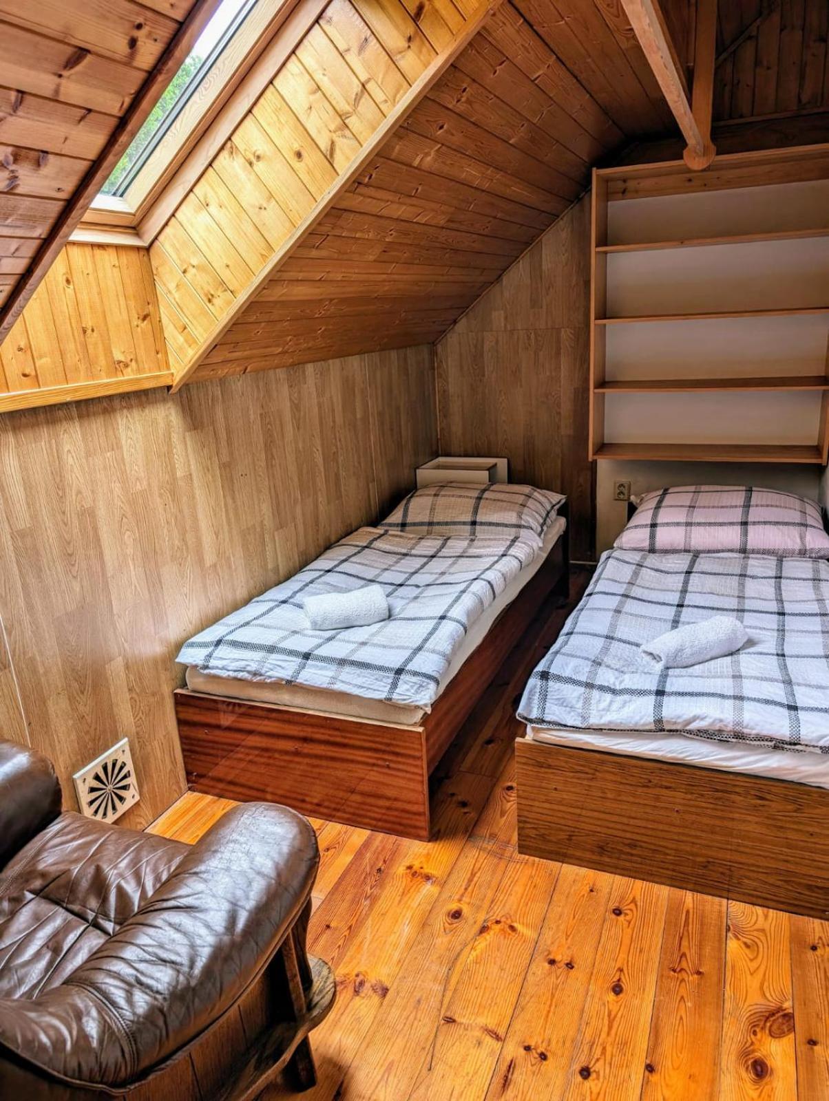 Apartman V Pensionu U Holzaepfelu Červený Kostelec Kültér fotó